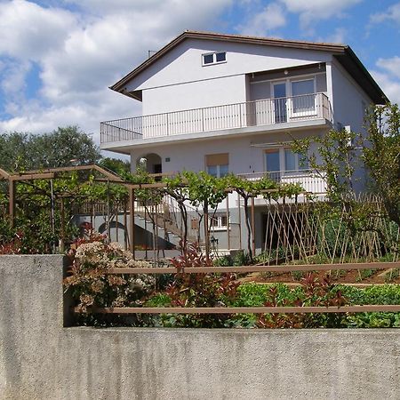 Apartment Vallelunga Pula Exterior foto