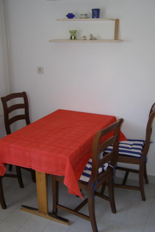Apartment Vallelunga Pula Zimmer foto